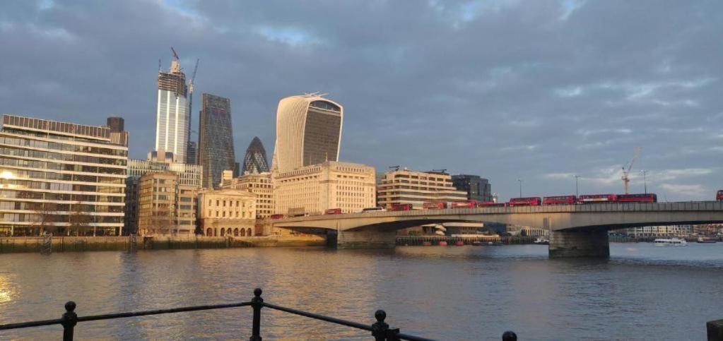 Modern Deluxe 1 Bed Apartment Bermondsey London Bridge Екстер'єр фото